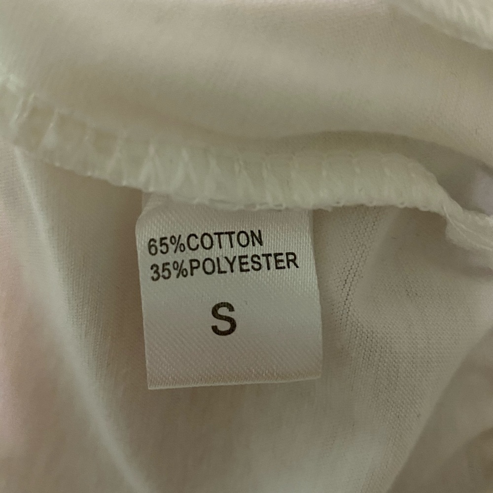 crop top - Picture 3 of 3